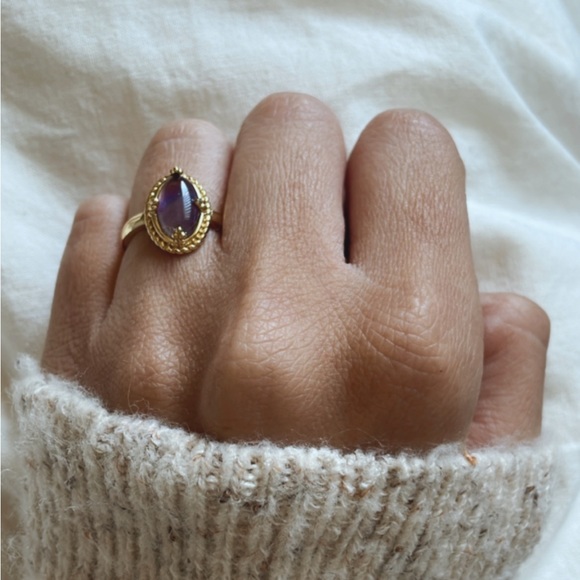 Muna Ring - Picture 1 of 7
